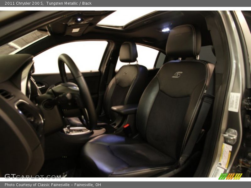 Tungsten Metallic / Black 2011 Chrysler 200 S