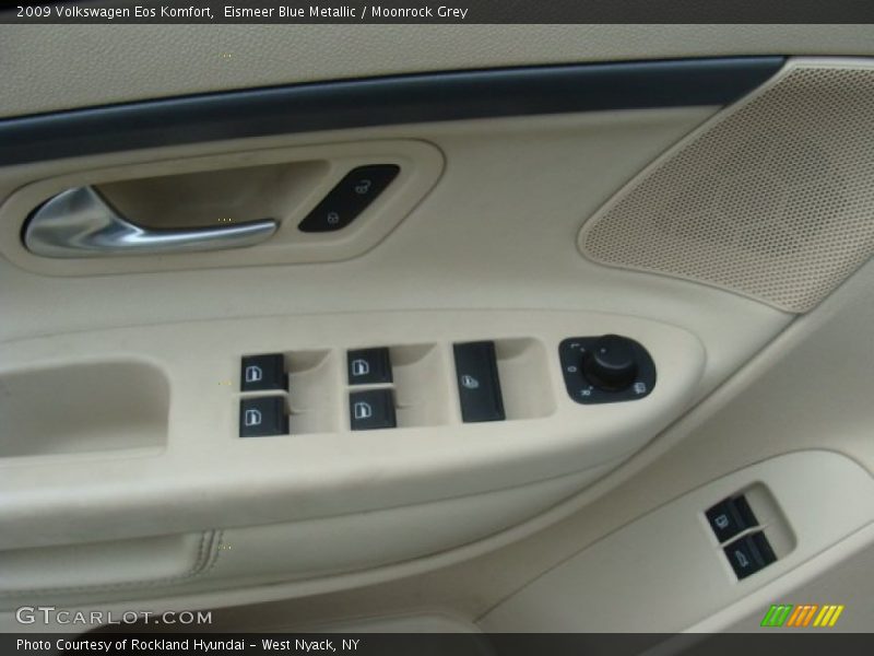 Eismeer Blue Metallic / Moonrock Grey 2009 Volkswagen Eos Komfort