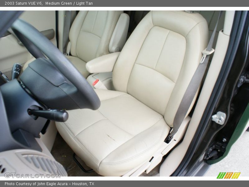 Front Seat of 2003 VUE V6
