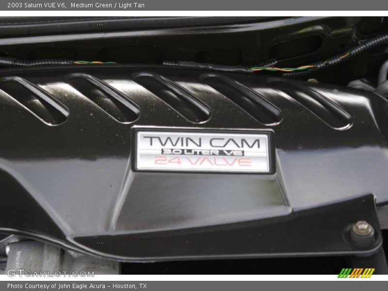 Medium Green / Light Tan 2003 Saturn VUE V6