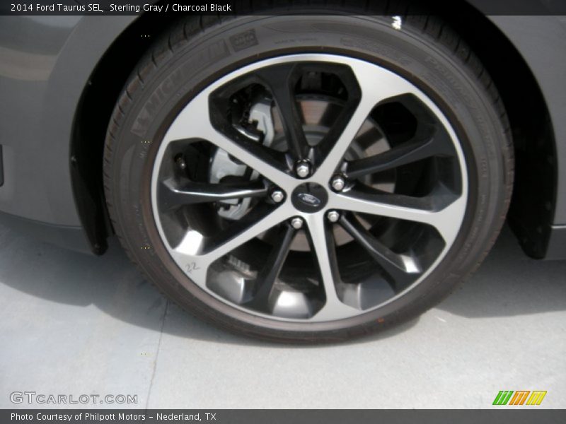 Sterling Gray / Charcoal Black 2014 Ford Taurus SEL