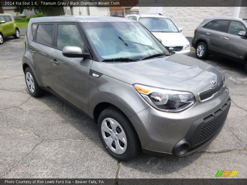 Titanium Gray / Black Diamond Woven Cloth 2014 Kia Soul 1.6