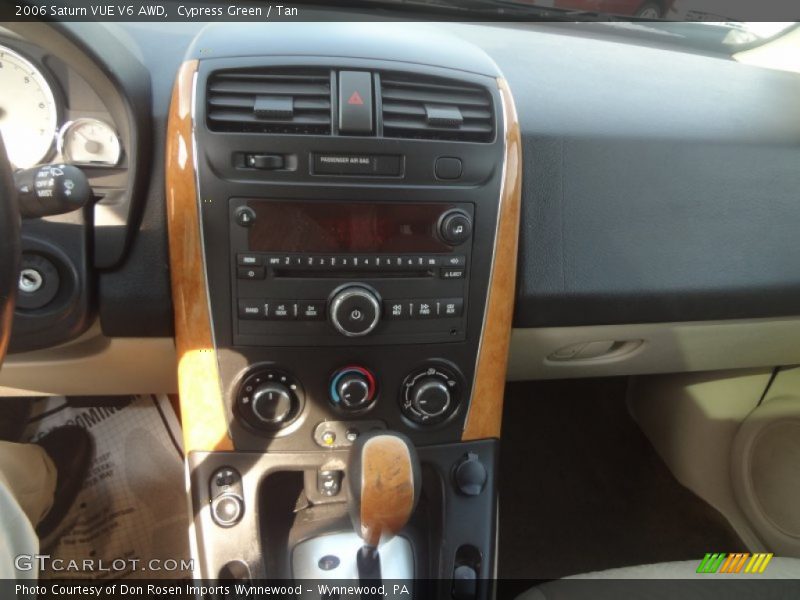 Cypress Green / Tan 2006 Saturn VUE V6 AWD
