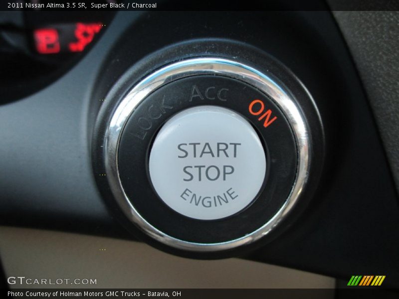 Super Black / Charcoal 2011 Nissan Altima 3.5 SR