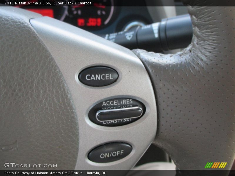 Super Black / Charcoal 2011 Nissan Altima 3.5 SR