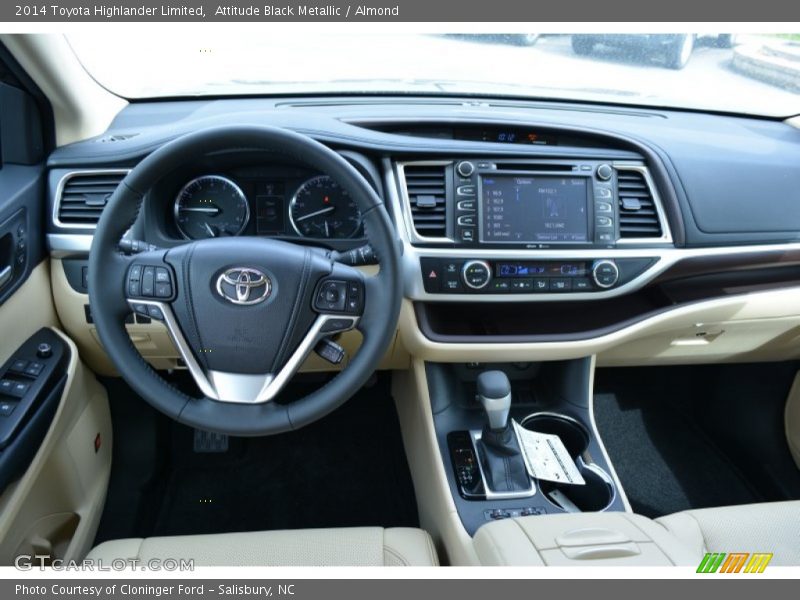 Dashboard of 2014 Highlander Limited