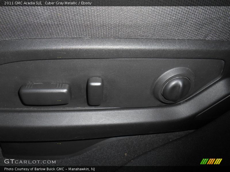 Cyber Gray Metallic / Ebony 2011 GMC Acadia SLE