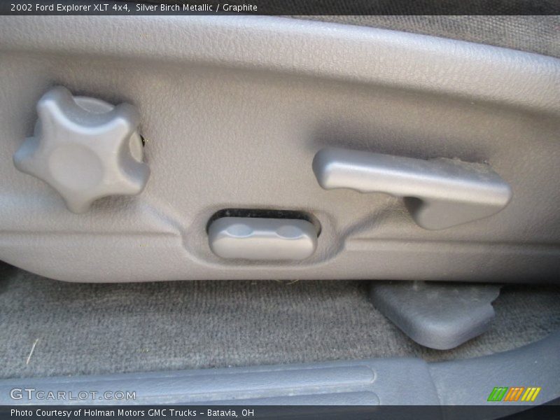 Silver Birch Metallic / Graphite 2002 Ford Explorer XLT 4x4