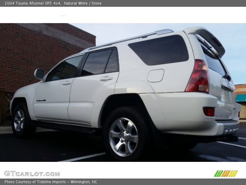 Natural White / Stone 2004 Toyota 4Runner SR5 4x4
