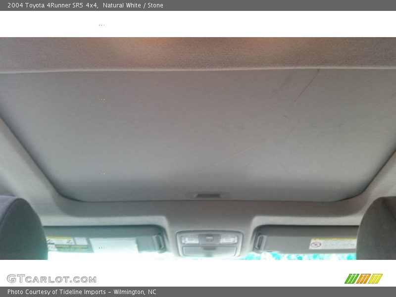 Natural White / Stone 2004 Toyota 4Runner SR5 4x4