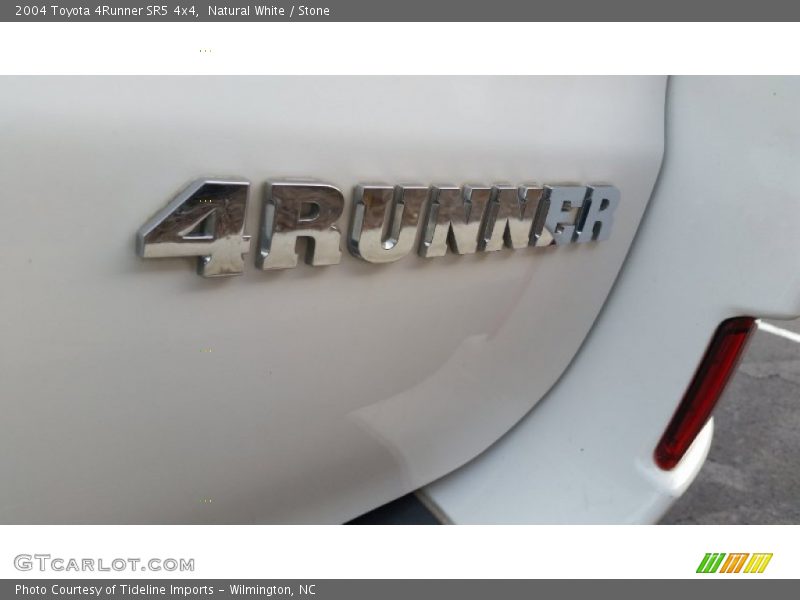 Natural White / Stone 2004 Toyota 4Runner SR5 4x4