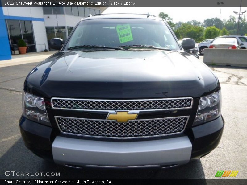 Black / Ebony 2013 Chevrolet Avalanche LT 4x4 Black Diamond Edition