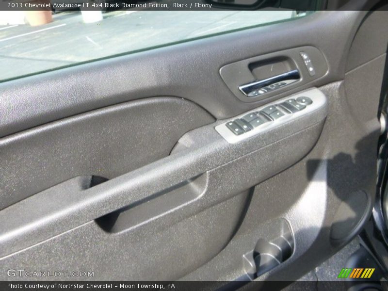 Black / Ebony 2013 Chevrolet Avalanche LT 4x4 Black Diamond Edition