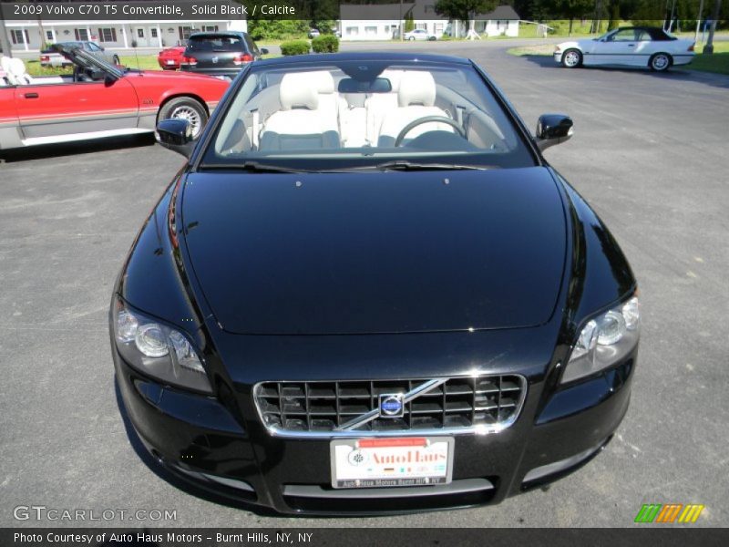 Solid Black / Calcite 2009 Volvo C70 T5 Convertible