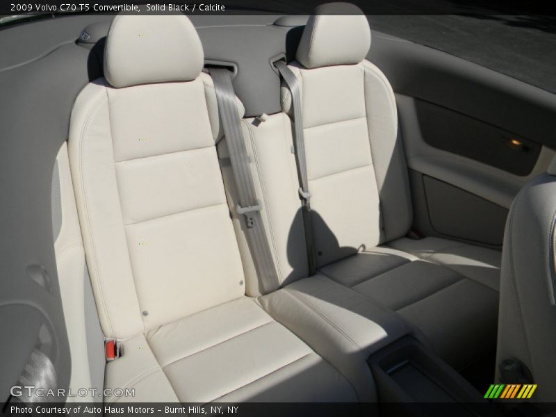Solid Black / Calcite 2009 Volvo C70 T5 Convertible