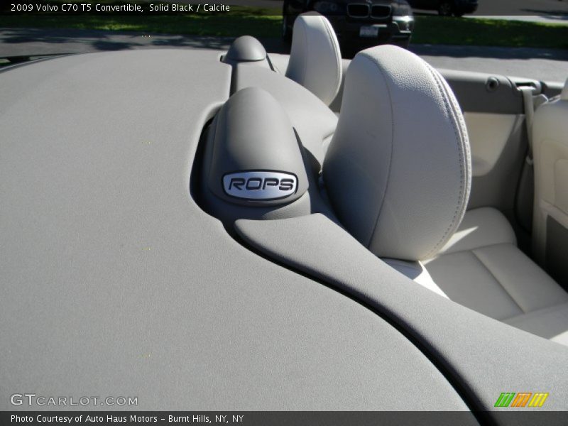 Solid Black / Calcite 2009 Volvo C70 T5 Convertible
