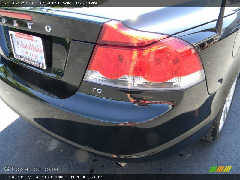 Solid Black / Calcite 2009 Volvo C70 T5 Convertible