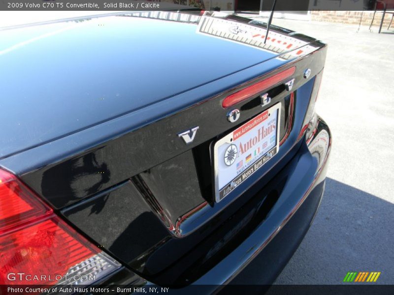 Solid Black / Calcite 2009 Volvo C70 T5 Convertible