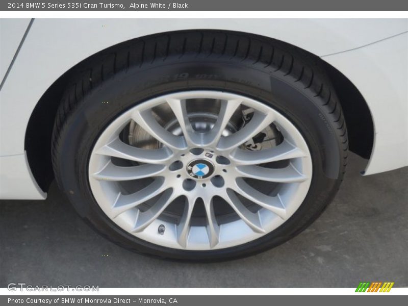 Alpine White / Black 2014 BMW 5 Series 535i Gran Turismo