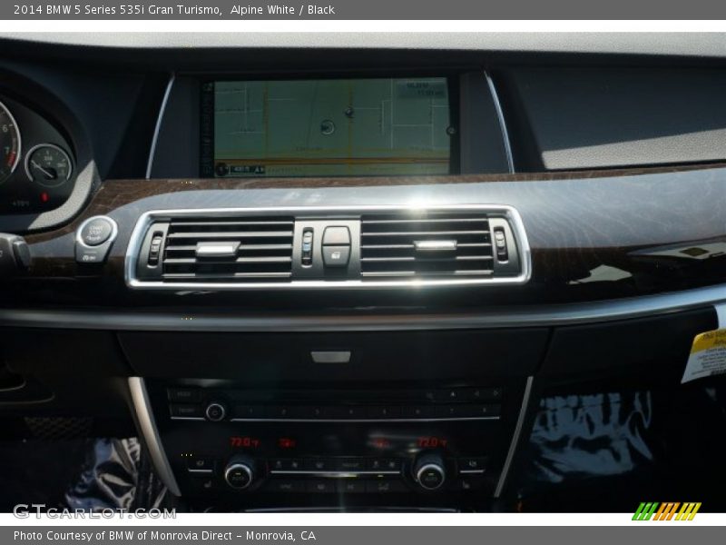 Alpine White / Black 2014 BMW 5 Series 535i Gran Turismo