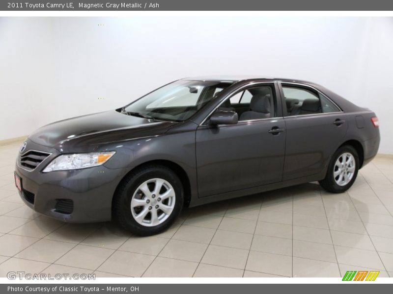 Magnetic Gray Metallic / Ash 2011 Toyota Camry LE