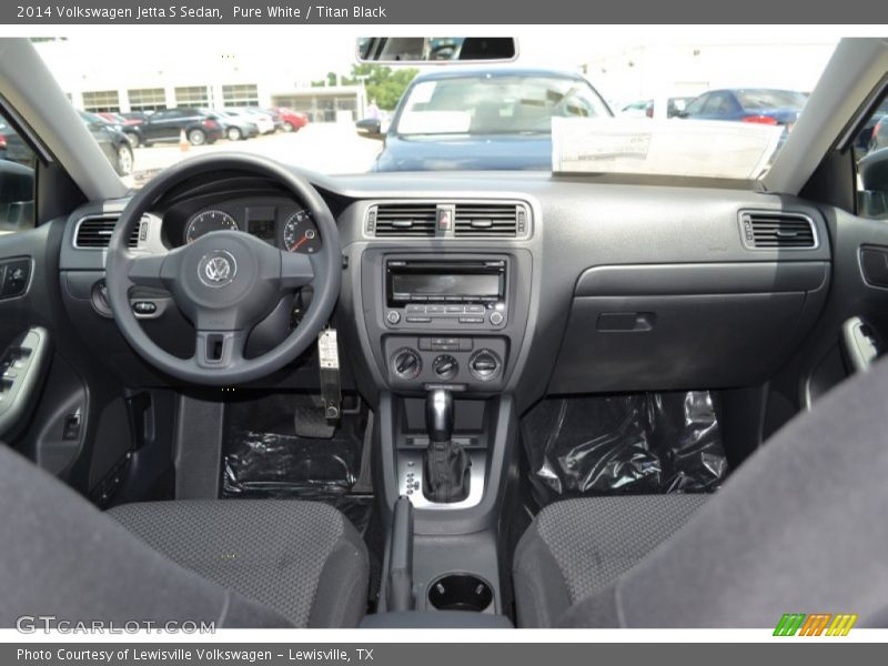 Pure White / Titan Black 2014 Volkswagen Jetta S Sedan