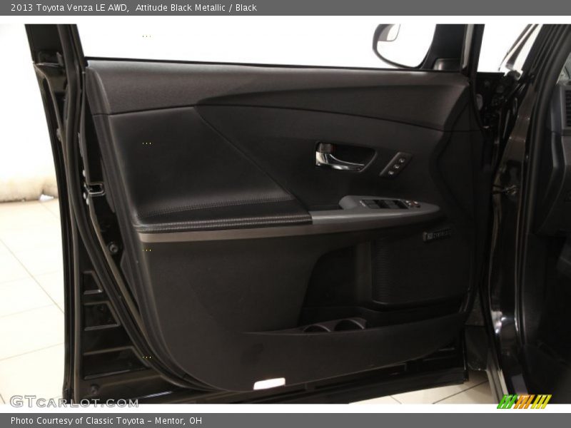 Attitude Black Metallic / Black 2013 Toyota Venza LE AWD