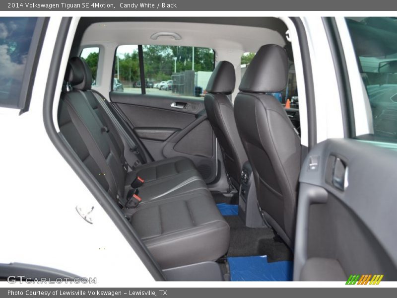 Rear Seat of 2014 Tiguan SE 4Motion