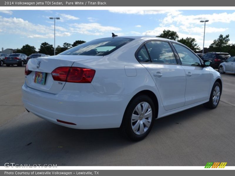 Pure White / Titan Black 2014 Volkswagen Jetta TDI Sedan