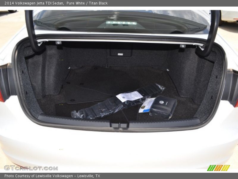 Pure White / Titan Black 2014 Volkswagen Jetta TDI Sedan