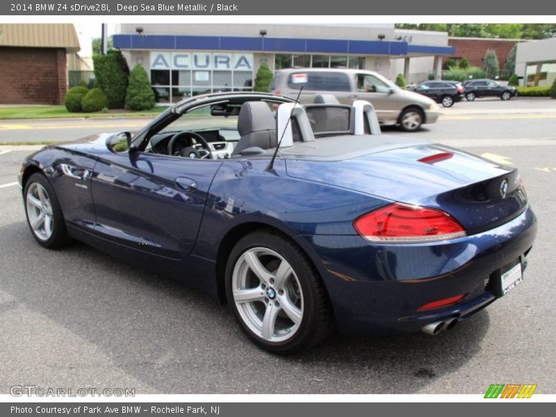 Deep Sea Blue Metallic / Black 2014 BMW Z4 sDrive28i