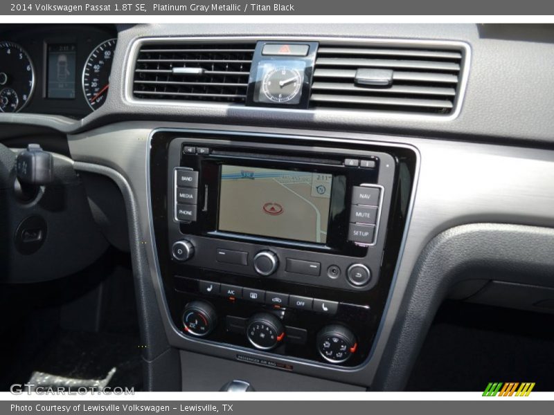 Platinum Gray Metallic / Titan Black 2014 Volkswagen Passat 1.8T SE