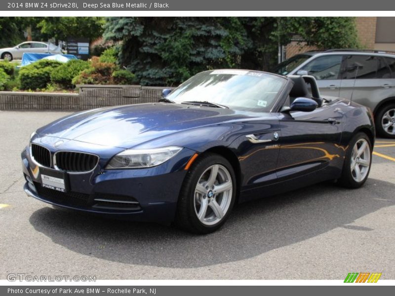 Deep Sea Blue Metallic / Black 2014 BMW Z4 sDrive28i