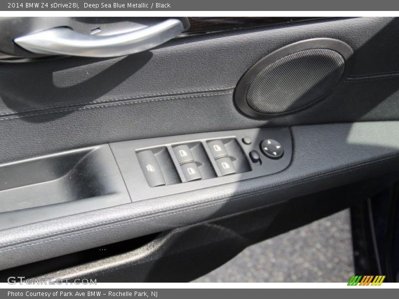 Deep Sea Blue Metallic / Black 2014 BMW Z4 sDrive28i