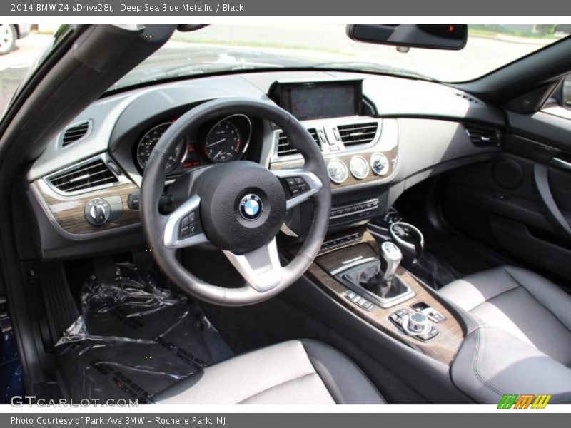 Black Interior - 2014 Z4 sDrive28i 