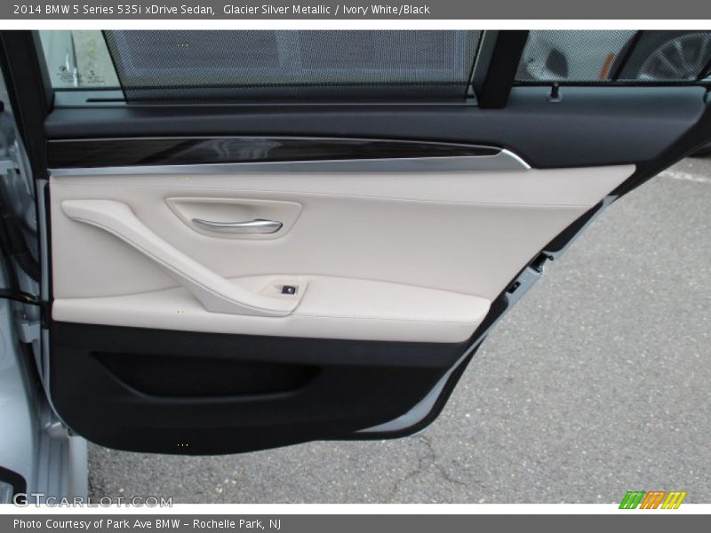 Glacier Silver Metallic / Ivory White/Black 2014 BMW 5 Series 535i xDrive Sedan