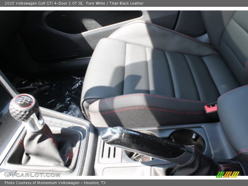 Pure White / Titan Black Leather 2015 Volkswagen Golf GTI 4-Door 2.0T SE