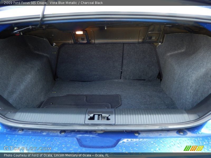  2009 Focus SES Coupe Trunk