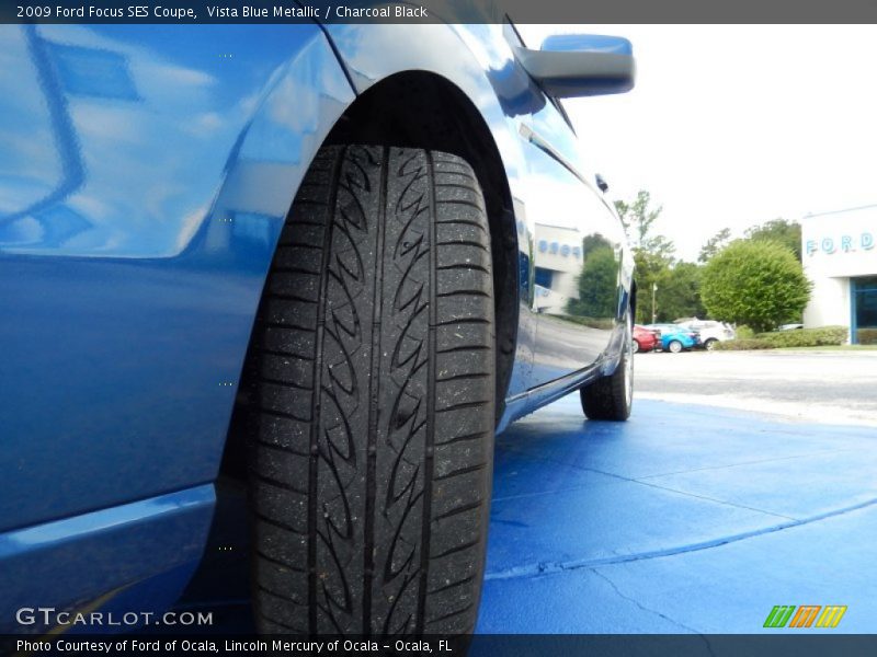 Vista Blue Metallic / Charcoal Black 2009 Ford Focus SES Coupe
