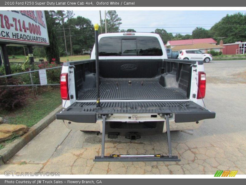 Oxford White / Camel 2010 Ford F250 Super Duty Lariat Crew Cab 4x4