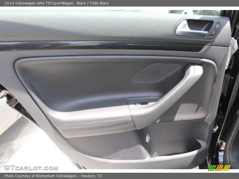 Black / Titan Black 2014 Volkswagen Jetta TDI SportWagen