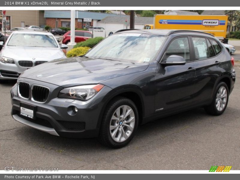 Mineral Grey Metallic / Black 2014 BMW X1 xDrive28i