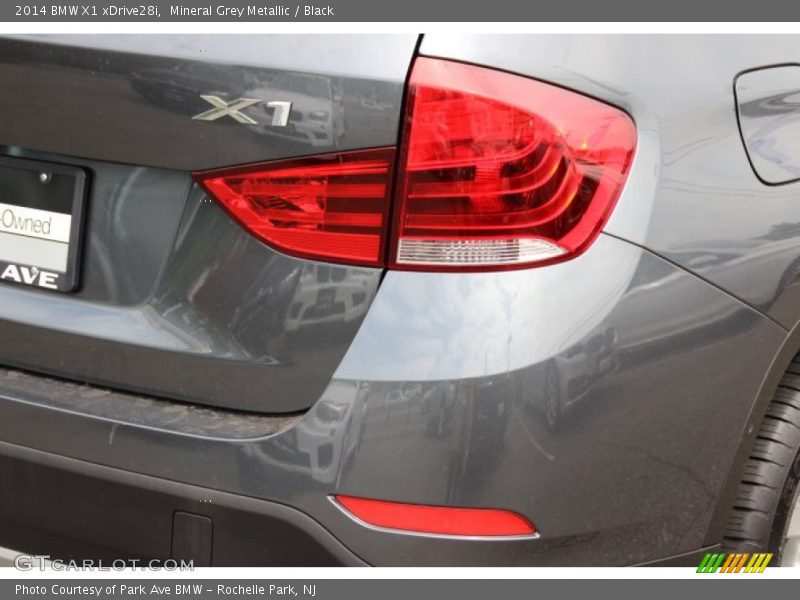 Mineral Grey Metallic / Black 2014 BMW X1 xDrive28i