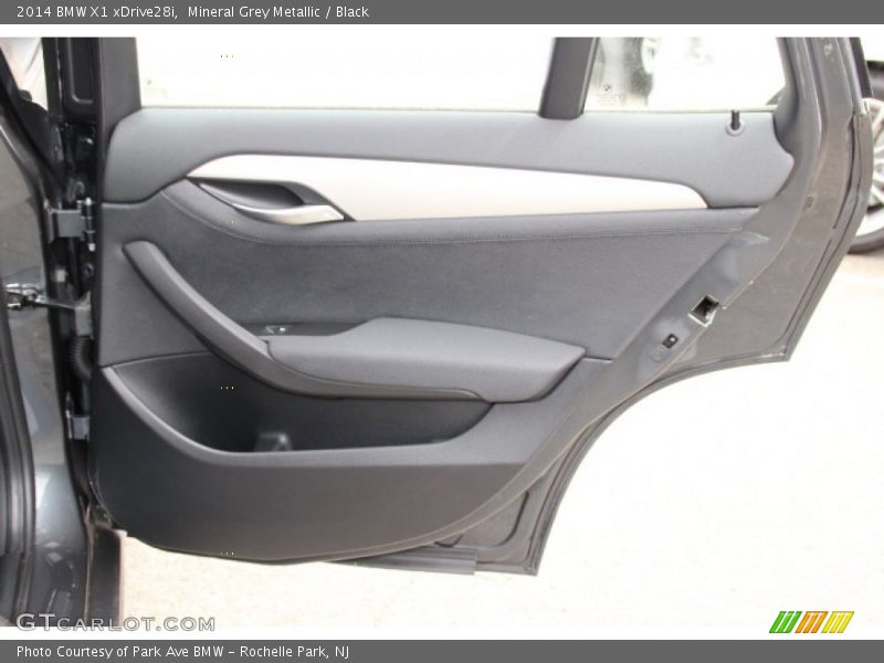 Mineral Grey Metallic / Black 2014 BMW X1 xDrive28i