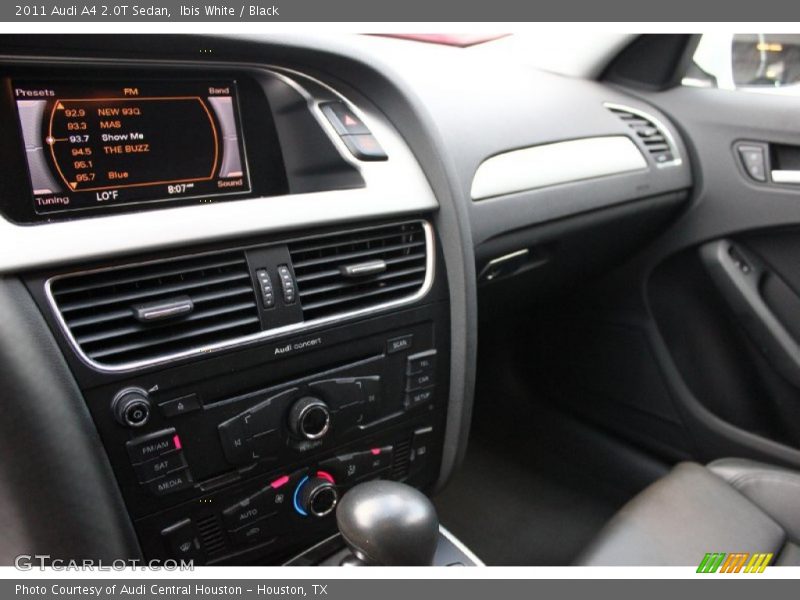 Ibis White / Black 2011 Audi A4 2.0T Sedan