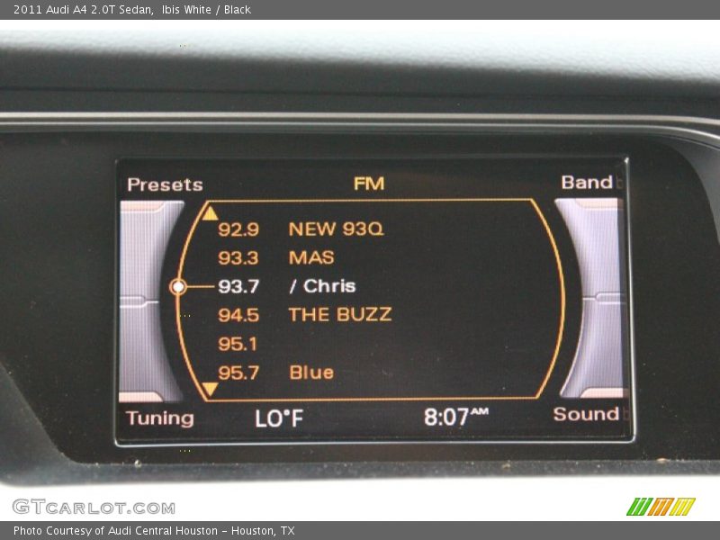 Ibis White / Black 2011 Audi A4 2.0T Sedan