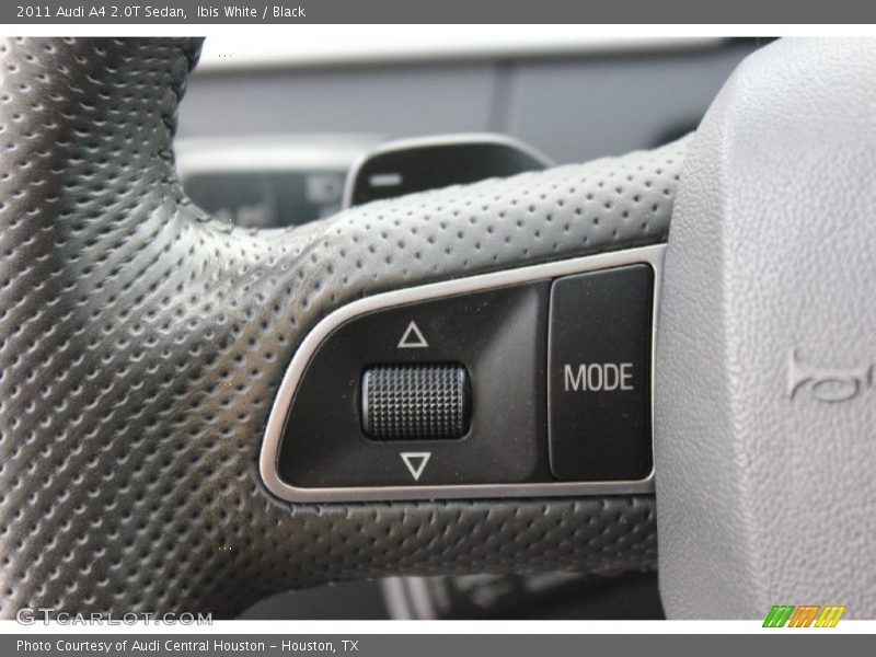 Ibis White / Black 2011 Audi A4 2.0T Sedan