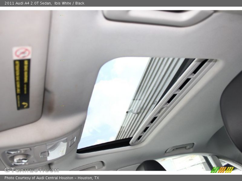 Ibis White / Black 2011 Audi A4 2.0T Sedan