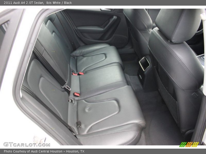 Ibis White / Black 2011 Audi A4 2.0T Sedan