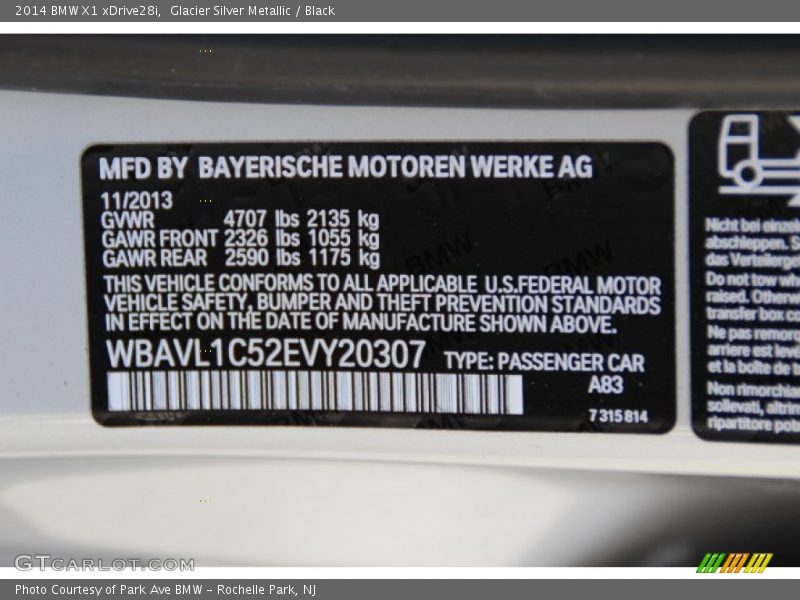 Glacier Silver Metallic / Black 2014 BMW X1 xDrive28i